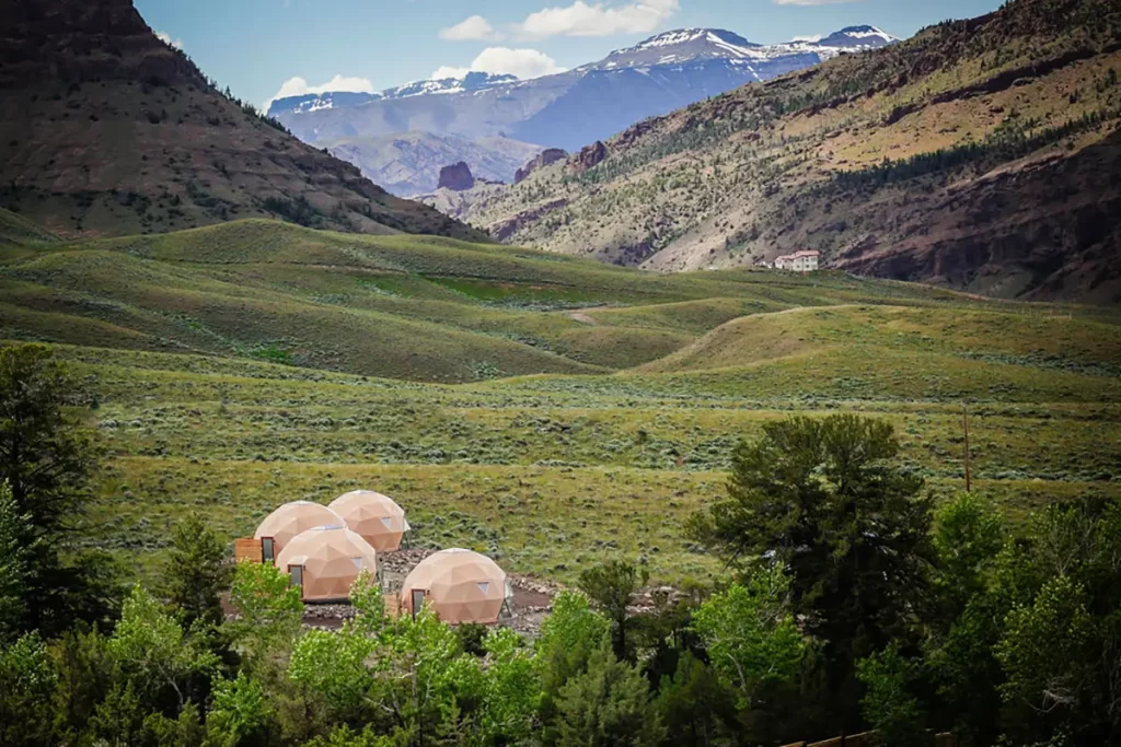 Wapiti valley with Pure Heart Retreat vacation rentals in the distance